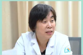 28周孕妈妈担心胎位不正怎么办？ 30周前都不用担心，大部分宝宝都会自己转回正常胎位的。
#医学科普 #怀孕 #孕妈 #胎位不正 #妇产科李妈妈