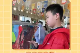 多给一点耐心和鼓励，他们也能成为耀眼的星星#你好星星的孩子  #孤独症友好日 #感人视频封面