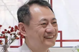 妻子三阴性乳癌，极度抗拒化疗，丈夫无奈千里求医！ #乳腺癌 #乳腺大夫李杰 #李杰主任门诊故事 #硬核健康科普行动视频封面