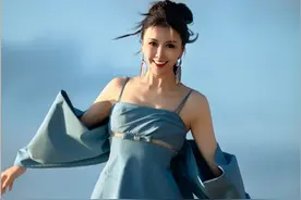 #李晟 靠投票断层第一，央妈六连发力挺#王蓉 ，#浪姐6 强捧视频封面