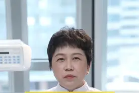 很多妈妈私信问我什么是#舌系带，#舌系带短怎么办？今天曹姐做个科普#舌系带短小手术 #父母必看系列 #儿童牙医曹姐 #长沙牙医 #口腔科普 #关爱儿童健康 #长沙 #涨知识 