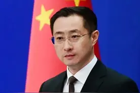 制裁石平加剧中日紧张关系？外交部：日方不约束其错误言行，反而倒打一耙，中方对此强烈不满，坚决反对！#大象主播说 @大象新闻主持人陈静华
