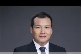 脚底不同位置疼痛的原因，一条视频讲清楚 .#医疗健康创作训练营 #抖出健康知识宝藏呀 #医学科普 @王欣文医生 视频封面