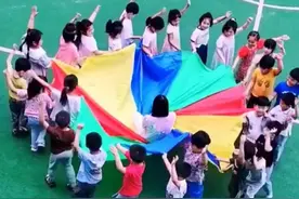 2024年人口总量减少139万人 国家统计局：城镇化率继续提高，2024年人口总量减少139万人。视频封面