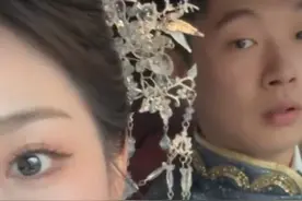 5月10日，黑龙江。女友让男友给自己戴上戒指，男生还没反应过来就结了个婚。视频封面