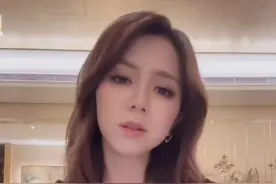 6月18日，蜂鸟音乐发声明称：要求邓紫棋48小时内删除《泡沫》《我的秘密》等歌曲。此前邓紫棋称自己6年没收到版税 #邓紫棋 #泡沫 #版权