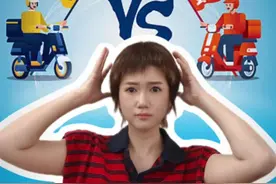 “0元购”狂欢背后 谁在为被丢弃的奶茶买单？#0元购 #外卖大战 #周末外卖大战 #京东 #美团 