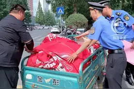 2025年夏季高考6月7日正式开考，临沂市51个考点都有城管巡逻执勤，周边商户：最关键的时候咱不添乱！#临沂首发 #高考 #2025高考  #高考静音视频封面