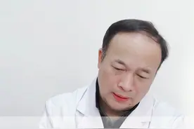 腺肌瘤 快绝经了 有这个症状可能躲不过一刀 #妇产科赵卫东 #门诊日常 #医者仁心 #腺肌瘤视频封面