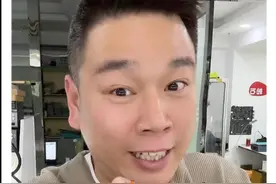 假苹果售后是如何骗人的？应该如何避免？木白这条视频告诉你！#假苹果售后 #北京手机维修 #北京修手机视频封面