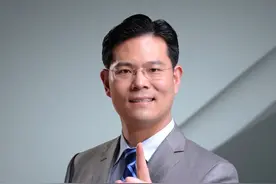 为什么吃草的动物眼睛都长两边。#商业思维 #涨知识 #创业 #认知思维