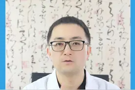 足跟痛不要怕 教你3招 解决烦恼 #骨伤科 #涨知识 #烦恼视频封面