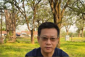 流失海外80年的楚帛书回国了 #美博物馆向中方归还楚帛书 #楚帛书 #全抖音都在花式讲文物 #子弹库楚帛书视频封面