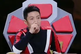 王泓翔演唱：梨花颂、在水一方、传奇，字正腔圆韵味十足 #王泓翔 #王泓翔梨花颂 #在水一方 #传奇 #天籁童声