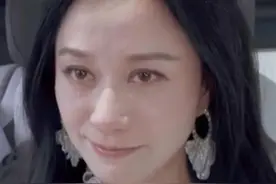 47岁演员倪虹洁泪流满面称这辈子唯一对不起的是孩子，曾因为工作忙 孩子连妈妈都不叫了视频封面