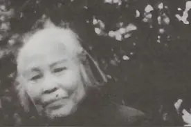 井冈山第一位女党员贺子珍逝世，曾为掩护伤员，身中17块弹片视频封面