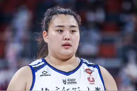 女篮刘禹彤或将进入国家队！新任篮协主席上台大变革，刘禹彤加油视频封面