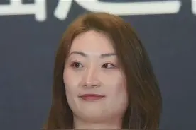 宗庆后曾评价宗馥莉：她很勤奋认真，管理也有一套，希望她在和谐方面能做得好一点。#娃哈哈 #宗馥莉 #宗庆后