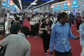 麦当劳广交会圈粉全球客商 ，成为广交会人气火爆的“网红餐厅”#从麦当劳爆火看中国市场的无法替代  #金拱门  #广交会视频封面