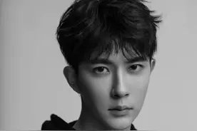 坠楼身亡引发各种猜测！#于朦胧母亲发文澄清死因 饮酒意外坠楼 后事已处理完 #于朦胧