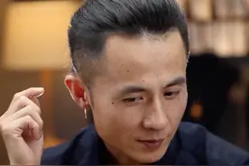单手戴手链真是太烦恼了，有了这个办法可解决了大问题。#珠宝 #珠宝首饰 #珠宝知识 #珠宝设计 @抖音短视频 @抖音正能量 @DOU+小助手  视频封面