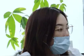 肋骨处麻木发紧，肌肉紧张怎么治疗？#肌筋膜炎 #肌肉紧张 #疼痛科韩影医生 #冲击波视频封面