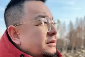 真正内心强大的父母,是通过学习用耐心和包容,去润物细无声的滋养孩子的灵魂#家长必读  #家庭教育视频封面