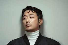 果然河正宇被评为忠武路最抽象影帝不是没有原因的！#河正宇 #抽象 #影帝视频封面