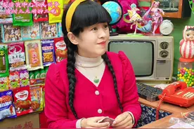 二狗子在胖丫小卖部竟然只买了一粒济公丹 #小卖部 #童年 #搞笑