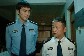 一米九的白恩宇 和所长站出最萌身高 #浙江卫视无尽的尽头