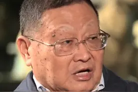 秦始皇帝陵何时发掘？文物修复专家：地下文物很脆弱，最好不要主动挖掘，不去打扰睡了两千多年的老人。（央视频号：鲁健访谈）视频封面