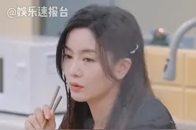 #李晟在演还珠格格前跑了十年龙套也曾住过地下室 #李晟 #乘风2025 #娱乐评论大赏 @DOU+小助手视频封面