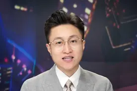 湖北高考首次出现高分屏蔽考生！一个班查了4个学生3个屏蔽，老师们也沸腾了纷纷送上祝福。#中国蓝新闻主播Talk视频封面