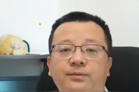 脊髓空洞没有症状要不要手术？ #抖出健康知识宝藏 #医学科普 #脊髓空洞治疗 #脊髓空洞专家牛建星 #热点视频封面