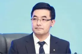 中央候补委员张金良
任中国建设银行党委书记
#张金良 #中国建设银行视频封面