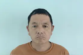 泉州市石狮市寻亲：中年男子被救助，自述叫王建国，穿橙色上衣、黑色牛仔长裤图片