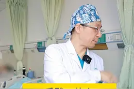 反酸，烧心，生活饮食注意这2点 #消化科林博士  #dou来涨健康知识  #硬核健康科普行动   #反酸烧心 #反酸视频封面