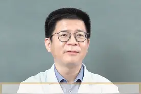 家里有个医生好还是不好？ #乳腺健康 #医生日常 #作品同步头条赢激励视频封面