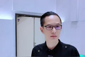 当采购抓到财务打错款 视频封面