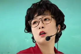 这氛围也太尴尬了吧！视频封面