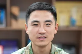 【新兵连那些事儿②|新兵训练的“十二字真经”】视频封面