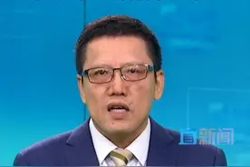 【因“核”而起 伊以冲突或将持续升级】直新闻特约评论员刘和平认为，伊朗对以色列发动的导弹反击，尤其是其导弹突破以色列防御的可能性，对以色列构成了无法承受的威胁。这也解释了为何以色列极度忌惮伊朗核计划并采取先发制人式的打击。同时也意味着，双方冲突将持续升级且难以通过和谈解决。#平说世界 #伊朗以色列 #伊朗以色列局势