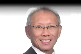 新加坡毕盛投资王国辉：中芯国际必能追上台积电 因为中芯国际具备成功的三大条件，那就是资金、人才和市场。#中芯国际  #SMIC  #台积电  #TSMC  #半导体