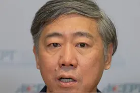 个税起征点建议提高到8000-10000元，为什么？ #财经有“稻” #大咖观察视频封面