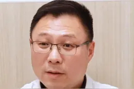 女性掉发的严重，可以非那雄胺治疗吗#健康科普 #头发稀疏 #非那雄胺 #螺内酯 #掉头发视频封面
