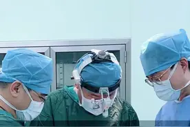 不同情况不同程度的眼外伤，如何在第一时间正确处理？#眼眶骨折   #眼外伤  #医者仁心   #医学科普视频封面