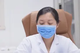 滴耳液的正确使用方式，你知道吗？#同仁张娜 #医学科普 #硬核健康科普行动视频封面