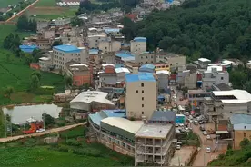 师宗县葵山镇温泉村 一个因泉而名，因泉而美，因泉而富的地方#师宗 #我的家乡 #温泉 #带你游云南视频封面