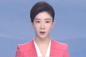 美向伊朗核设施投掷6枚钻地弹，发射30枚战斧导弹，伊朗媒体称遭袭核设施内无核材料，内塔尼亚胡感谢特朗普 ：将改变历史（CCTV国际时讯）#大象主播说 @主持人夏冰
