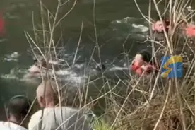 5月3日，山东淄博。青岛男子用生命托举起落水男孩，事后妻子哽咽表示自己既意外也不意外……致敬！一路走好！#山东dou知道 #痛心 #救人视频封面
